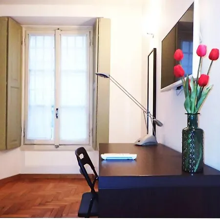 Urban House - Elegant Brera Center 아파트 *