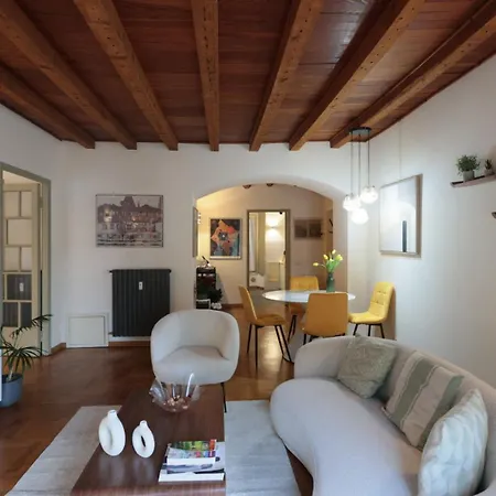 Urban House - Elegant Brera Center * Milan