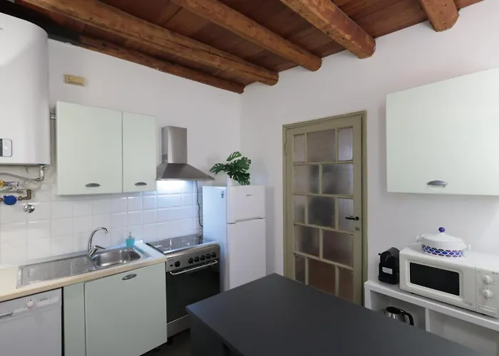 Urban House - Elegant Brera Center Apartment *