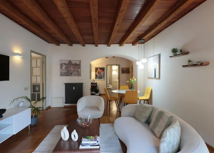 Urban House - Elegant Brera Center * Milan